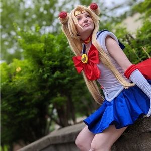 Meet your Posher, Luna